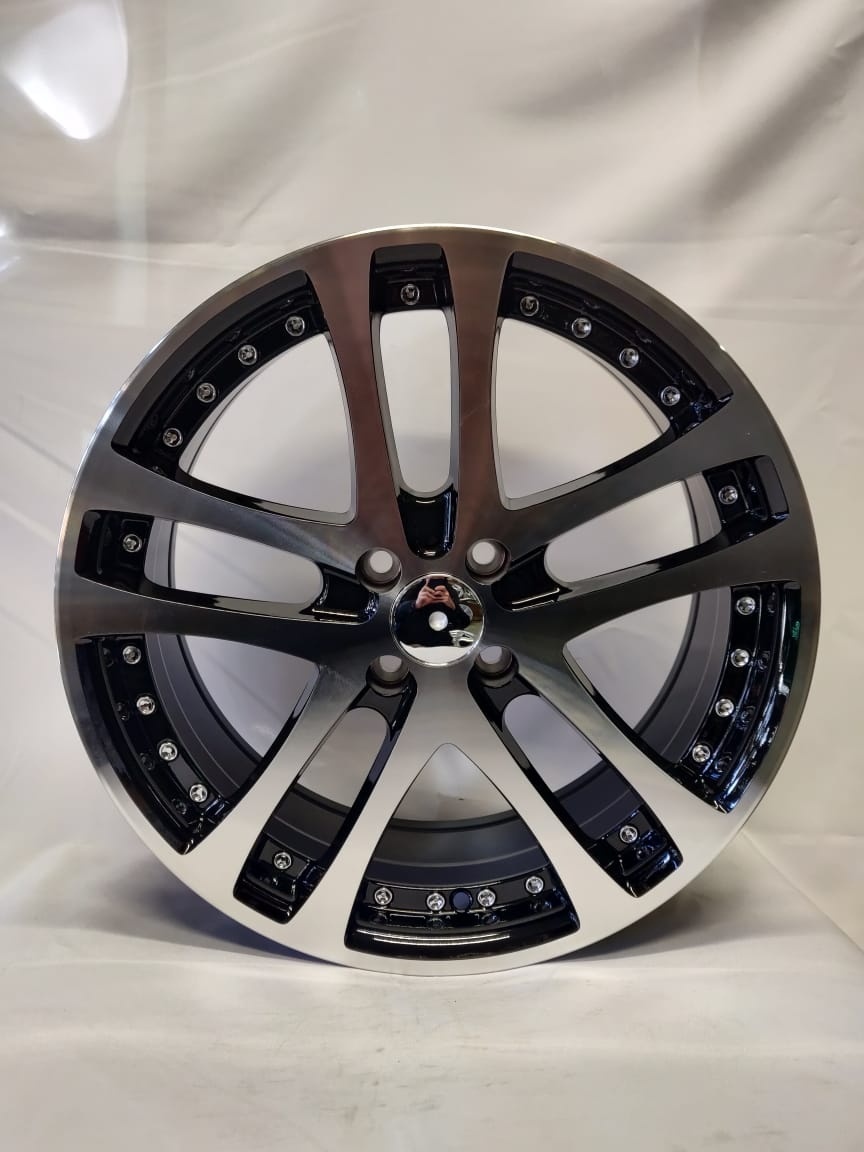 RS 72 7x17/4x98 D58.6 ET35 черный