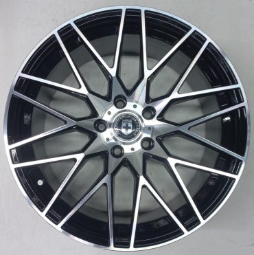 RNO 8010 8.5x18/5x114.3 D67.1 ET35 4 диска черный, серебристый