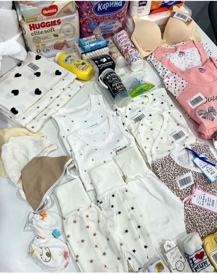 Фотодағы үлкен сиськи Фотодағы үлкен сиськи