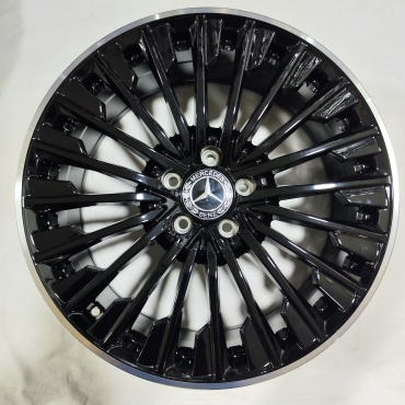 Mercedes-Benz 3062 8/9x19/5x112 D66.6 ET36 4 диска черный, серебристый