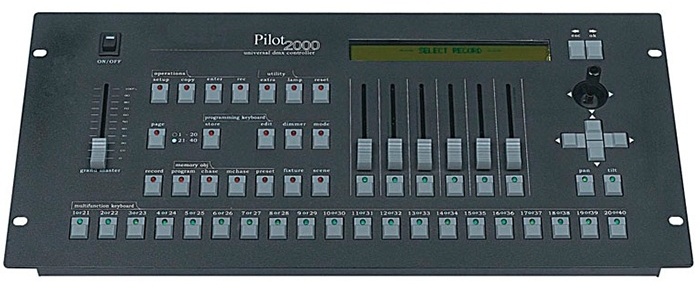 Free Color DMX-контроллер для Pilot 2000