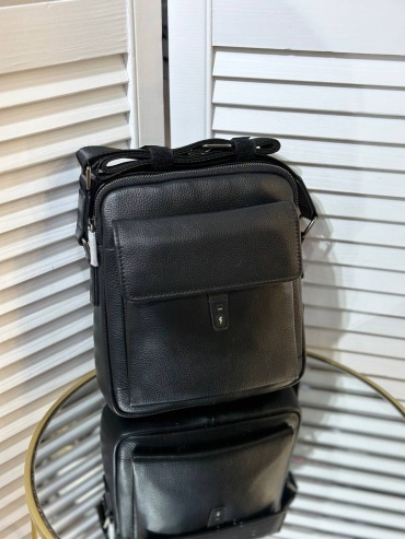 Барсетка Genuine Leather натуральная кожа черный