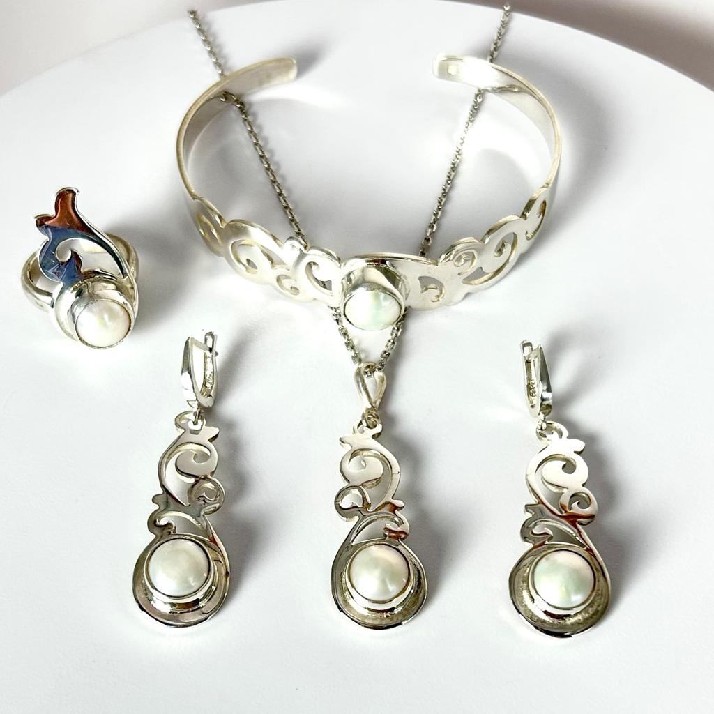 Sulu Silver БА29764/94614/0523 ягр-50 3,31 вес 51.4 г серебро, жемчуг