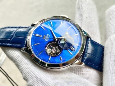 Механические ORIENT RA-AS0103A10B нержавеющая сталь