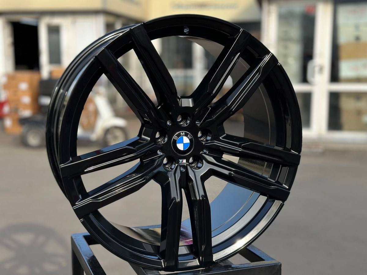 B550 LA FB 10.5x21/5x112 D66.6 ET43 4 диска черный, серебристый, графит