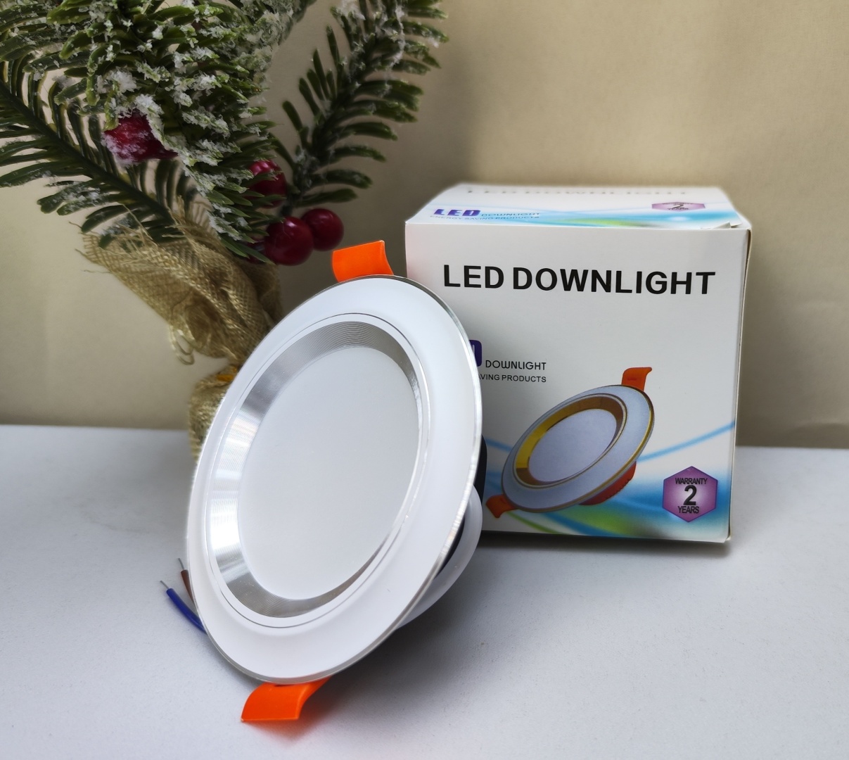 LED спот 2153 WT+CH