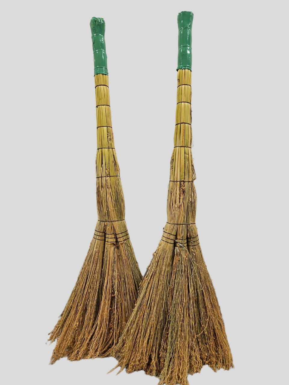 YBROOMS веник 4673731780013 100 см