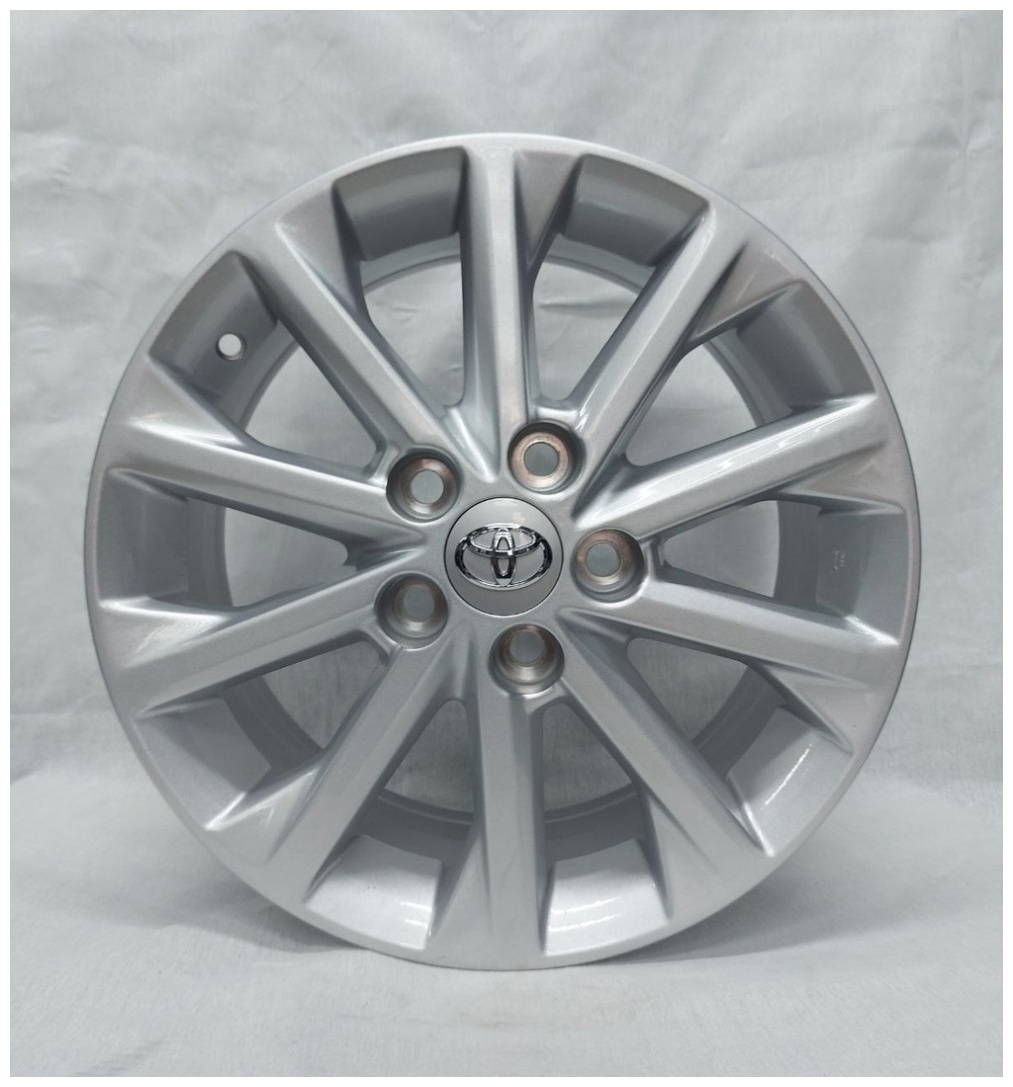 RS 246 6.5x16/5x114.3 D60.1 ET45 серебристый