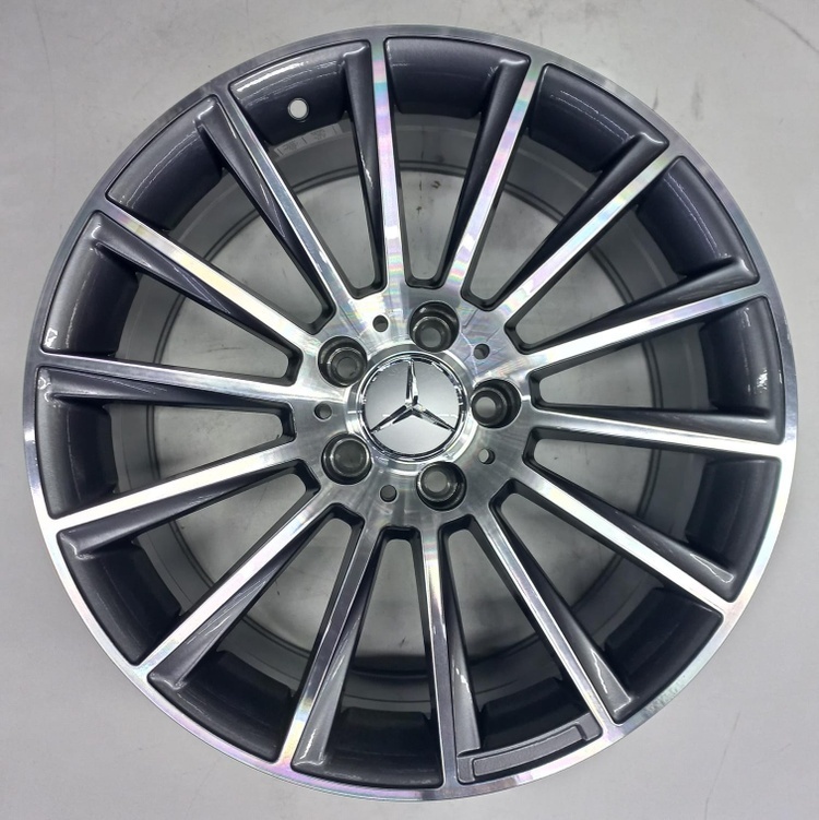 Kipardo 21454 8.5x18/5x112 D66.6 ET35 серый, серебристый