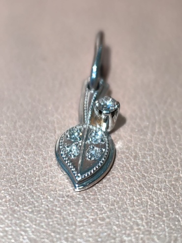 Подвеска DARID JEWELLERY 25:12 вес 0.93 г золото, бриллиант