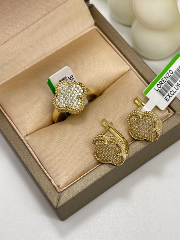 Sandu gold 8905632 вес 6.5 г золото, фианит