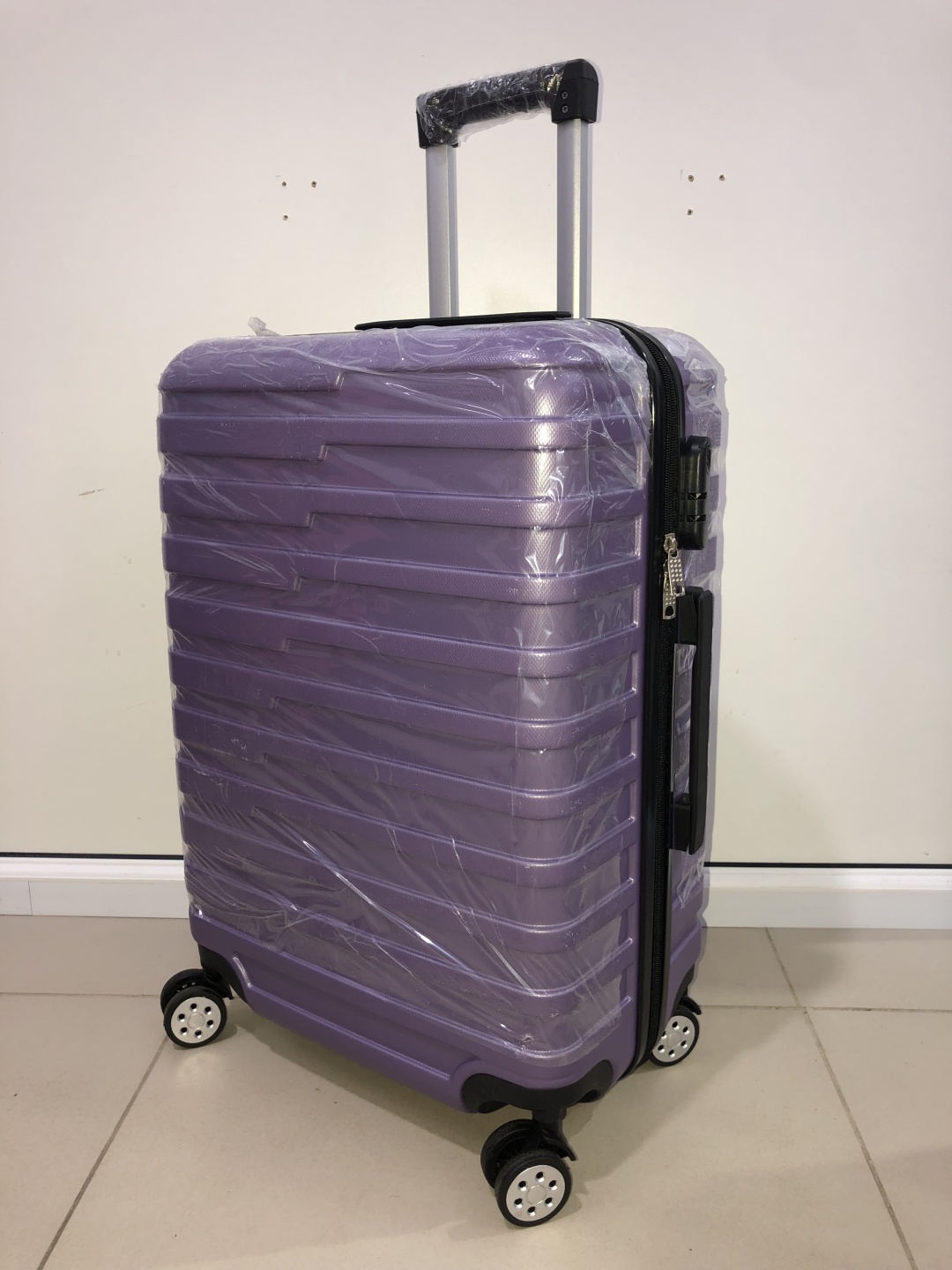 Купить Чемодан Longstar 006M ABS-пластик 65 л фиолетовый в кредит в ...