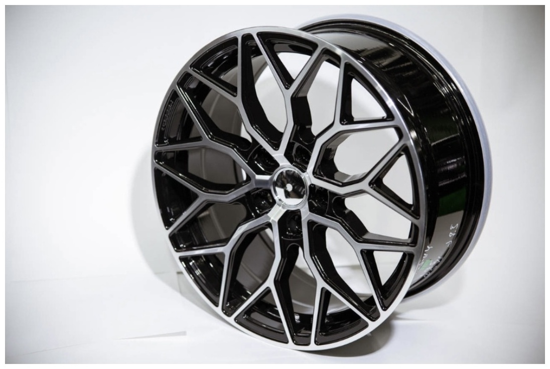 SSM 456 6.5x15/4x100 D67.1 ET35 черный, серебристый