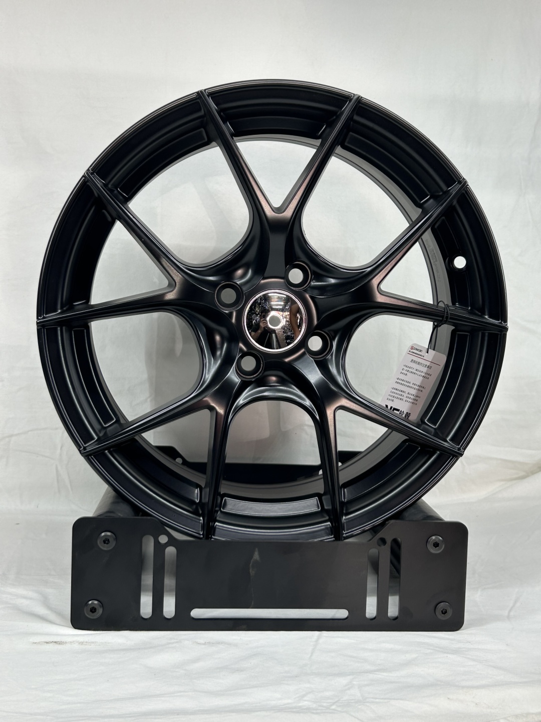 LKN Lkn5713 7x17/4x100 D73.1 ET35 4 диска черный