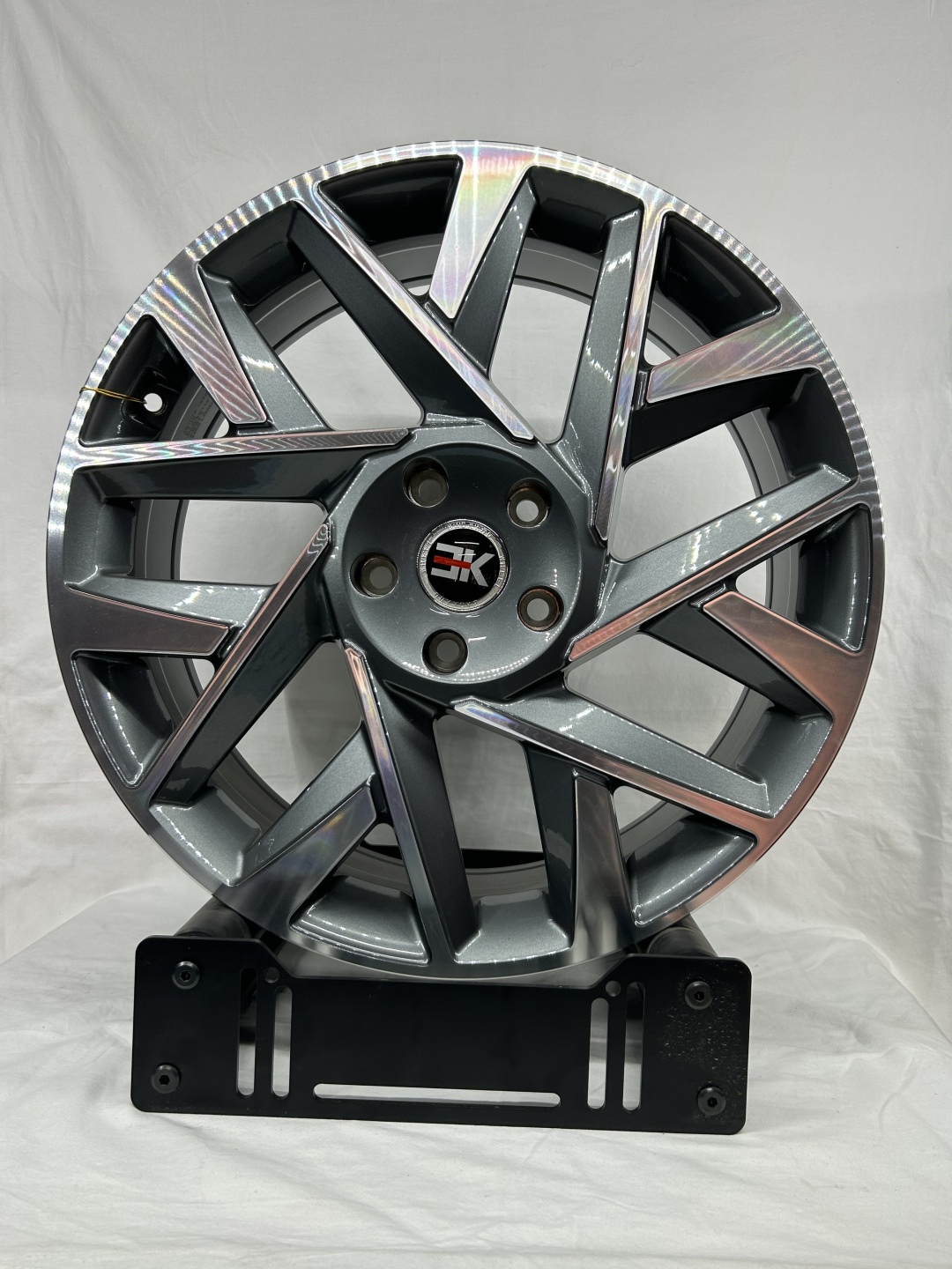 LKN Lkn1072 7.5x19/5x114.3 D67.1 ET48 4 диска графит
