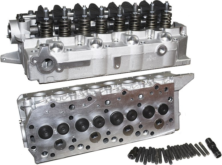 Головка блока в сборе 0.8 mm MITSUBISHI DELICA/CANTER/L300/PAJERO 87-94