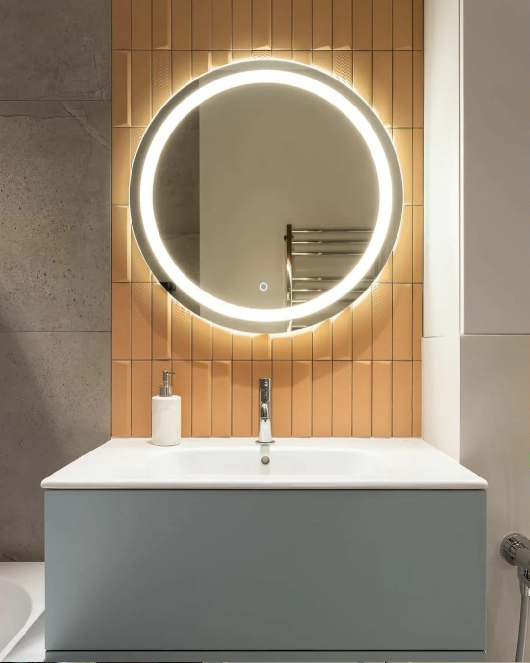Купить Aqvaplus умное зеркало Smart mirror 80x80 см, настенное в Алматы ...