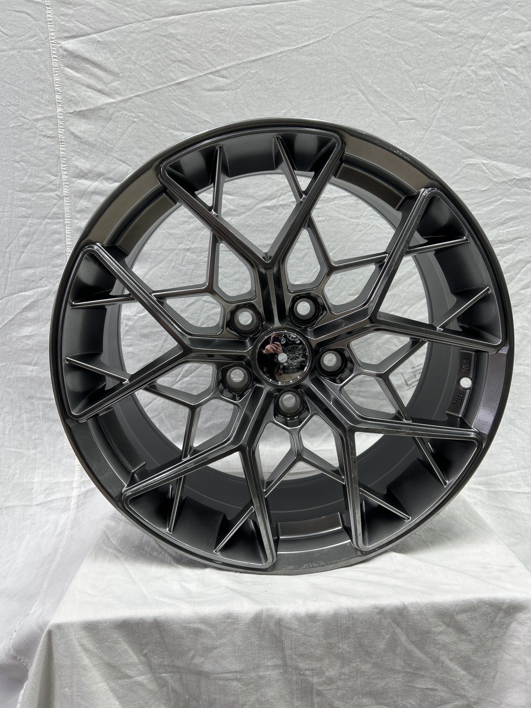 SSM 456 7.5x17/5x114.3 D73.1 ET35 графит