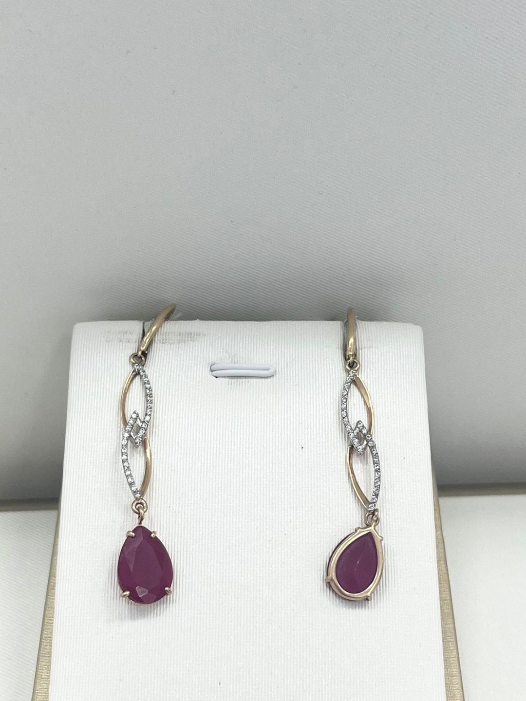 Серьги ALMAZ 99873 вес 6.8 г золото, фианит