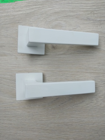 Tirolli ручка на розетке 2 шт, 805White