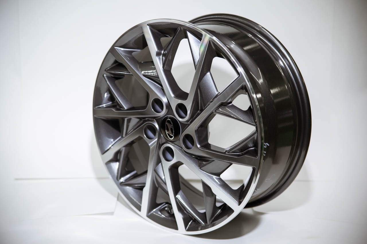 Replica R5394-E4 7x17/5x114.3 D67.1 ET44 серый