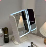 Two Hands Up зеркало настольное косметическое 2345432 250*173