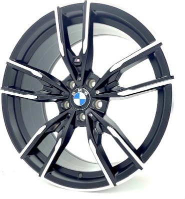 WorldWheels 88439 8x18/5x112 D66.6 ET25 4 диска черный