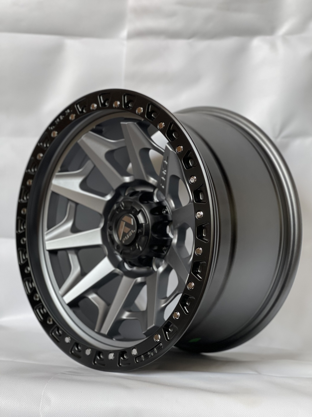 FUEL 1261 9x17/6x139.7 D110 ET0 черный, серый