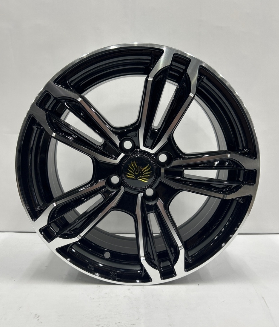 DWS 567 6.5x15/4x100 D67.1 ET35 черный, серебристый