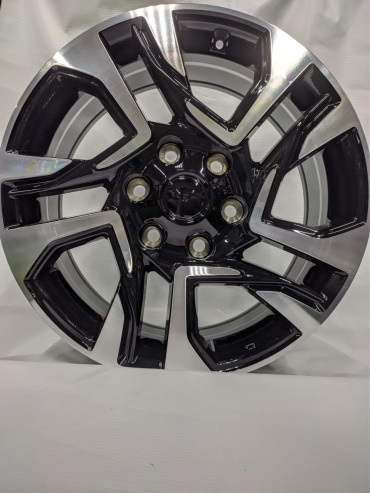 Replica zt818 7.5x18/6x139.7 D106.1 ET30 4 диска черный, серебристый