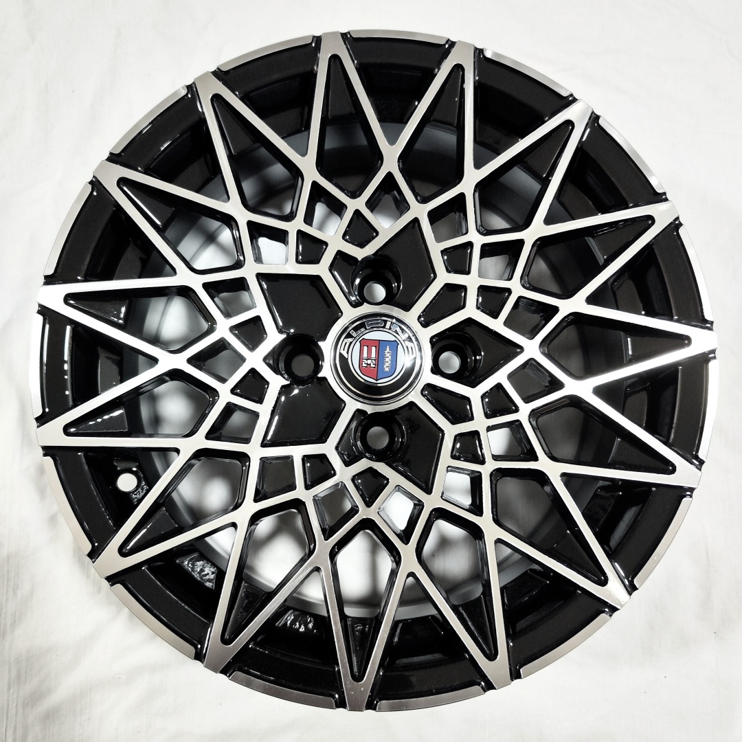 Wheels 1089 6.5x15/4x100 D67.1 ET35 серебристый, черный