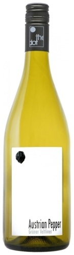Вино Weingut R&A PFAFFL Austrian Pepper Gruner Veltliner сухое белое 12% 0.75 л