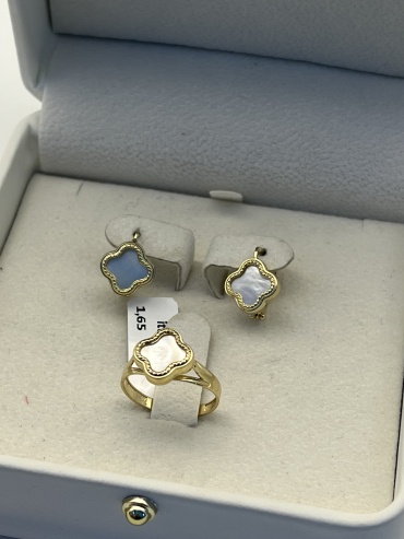 Золото Moon collection Van cleef вес 3.65 г золото, перламутр