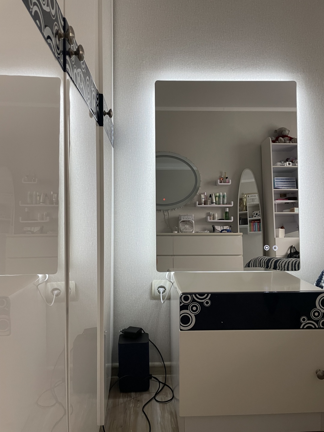 Умное зеркало настенное Forlux 60x80 см