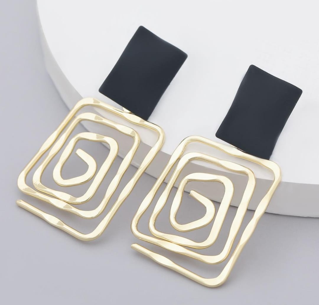 Серьги Ласточка N бижутерный сплав, акрил