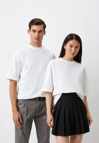 Футболка Uniqlo белый