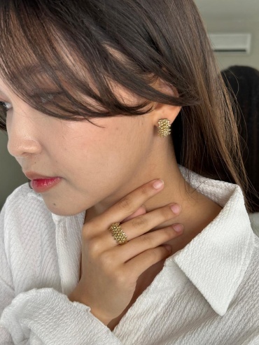 DIAMANT NOIR 985097822 вес 8.82 г золото, без вставок