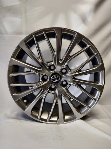 RS 22 8x18/5x114.3 D60.1 ET45 4 диска графит