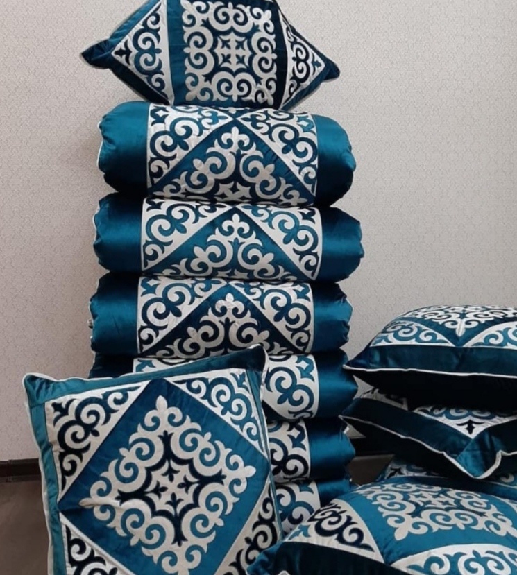 Курак корпе комплект корпе с подушками 230x90 см, вата, синий
