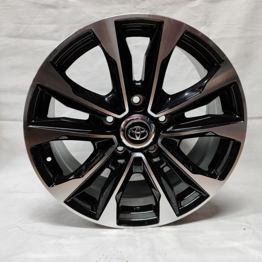 LVZ 869 8.5x20/5x150 D110.1 ET45 черный, серебристый