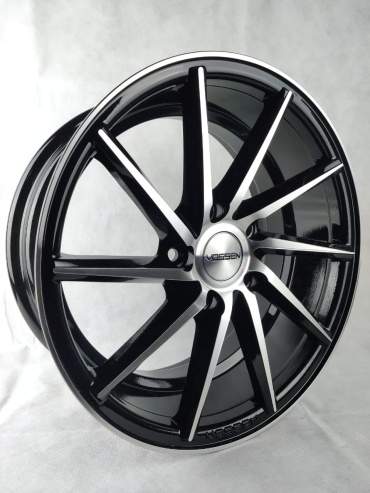 Vossen CVT 7x16/5x114.3 D67.1 ET35 4 диска черный