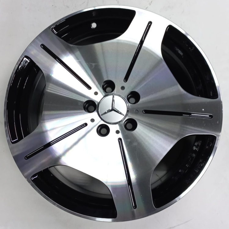 Mercedes-Benz 035 8x18/5x112 D66.6 ET35 4 диска черный, серебристый
