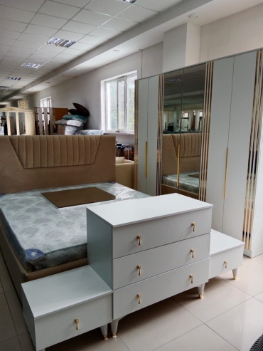 Rich Home 772804139, сп. место 180х200 см