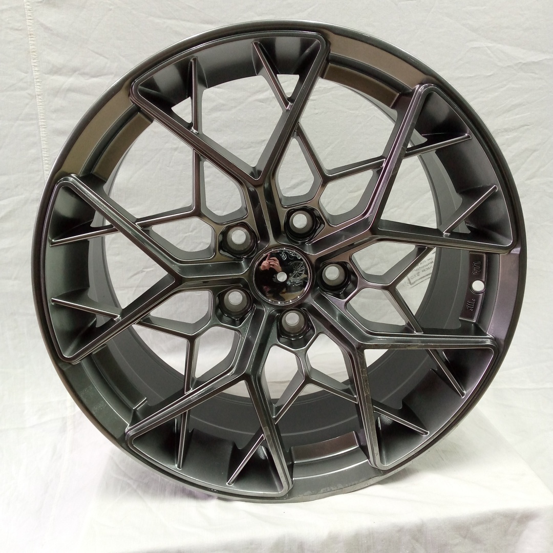 Replica 543449 7.5x17/5x114.3 D67.1 ET35 графит
