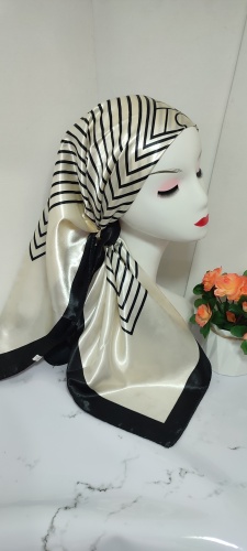Платок FASHION полиэстер, атлас 90 x 90 см