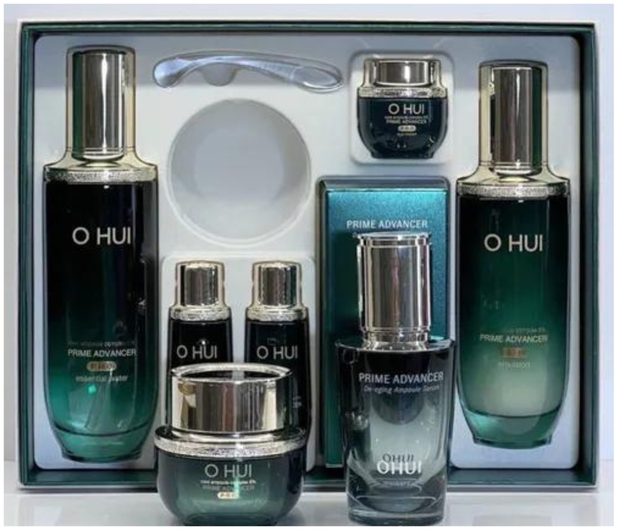 O HUI Prime Advancer PRO набор по уходу за лицом для женщин