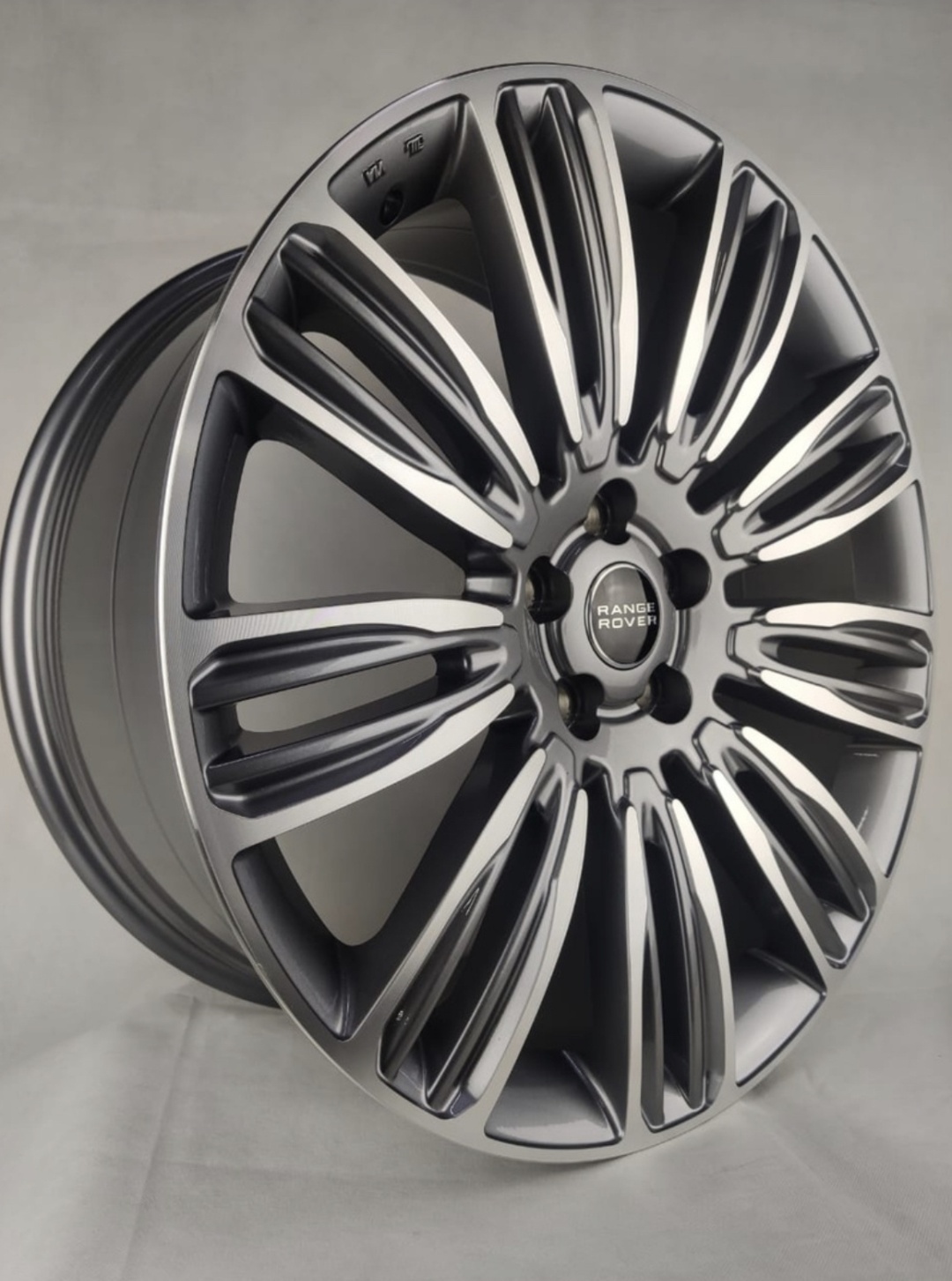 ACQ RR5939 9.5x21/5x120 D72.6 ET48 серебристый