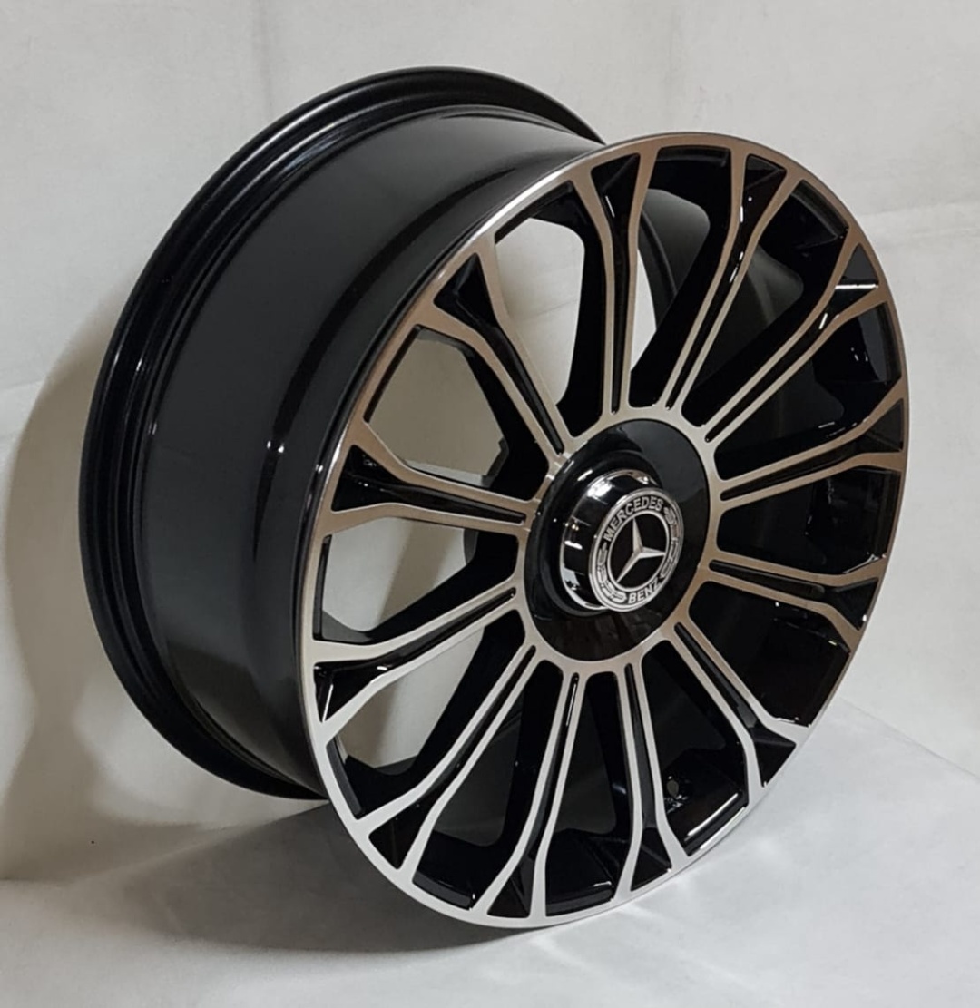 WorldWheels FBX003-717 7.5x17/5x112 D66.5 ET35 черный