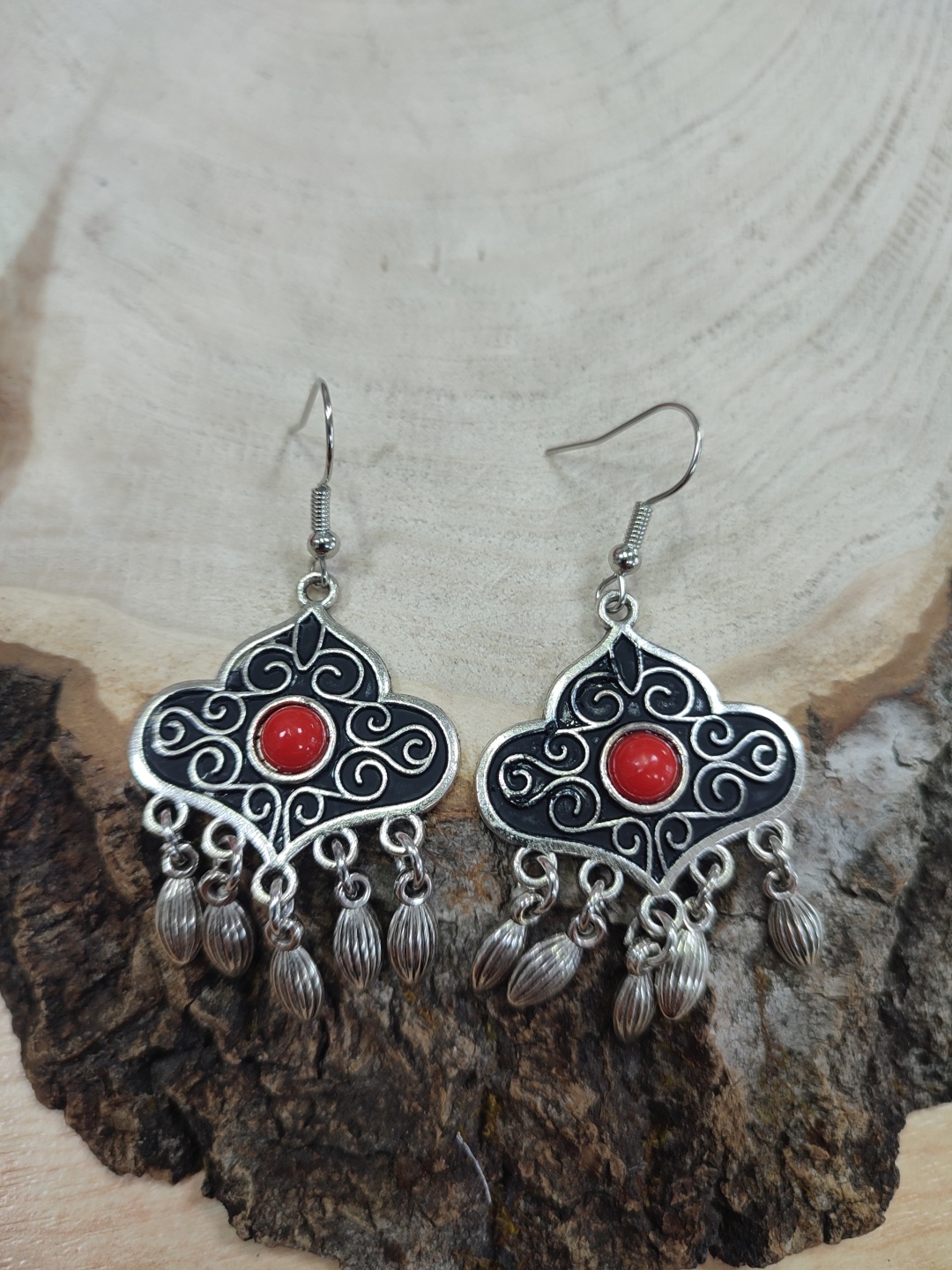 Серьги Fashion Jewelry медицинская сталь, искусственный камень