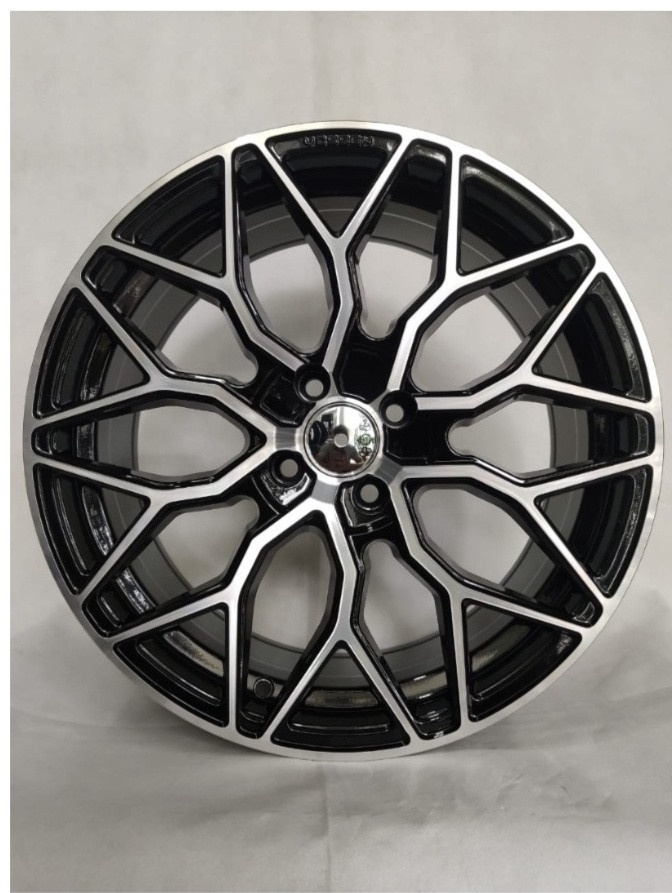 Vossen HF-2 6.5x15/4x100 D67.1 ET35 черный